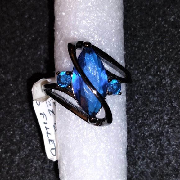 Jewelry - Brand New Luxury 18K Black Gold Filled 3.0 cttw Blue Marquise CZ Ring - Size 7